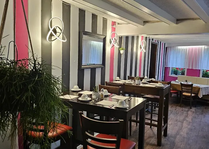 Schlossschenke מלון