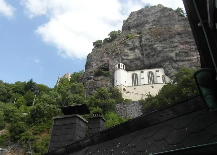 Schlossschenke מלון אידר-אוברשטיין